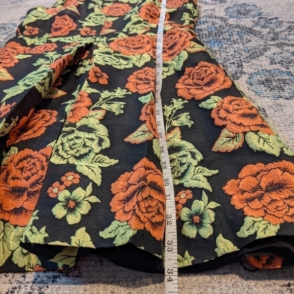 - Label by five twelve floral Dress size 8 - Picture 5 of 6